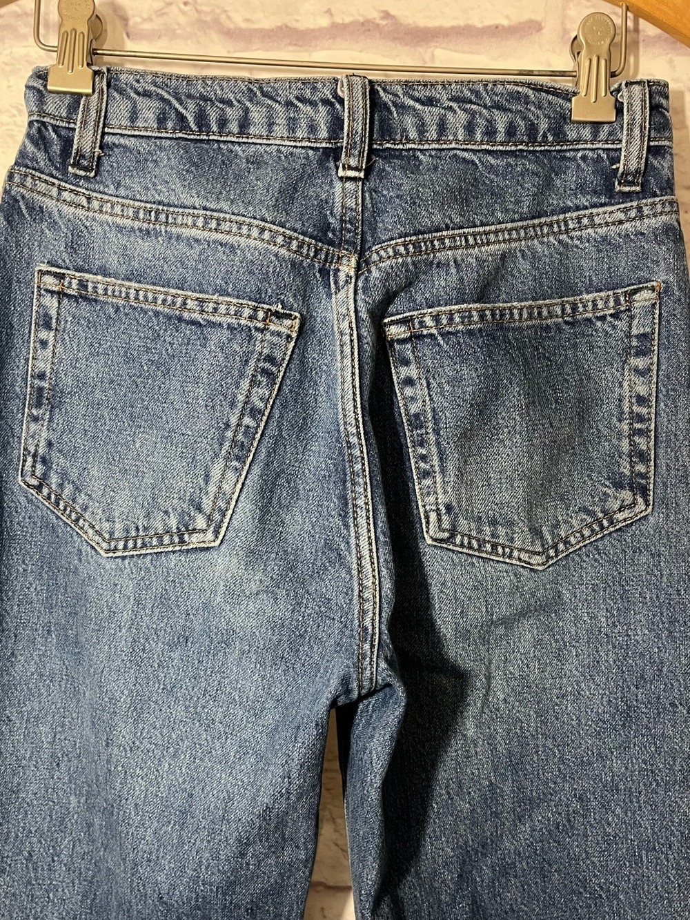 Reformation Women’s Val 90s Mid Rise Straight Jeans Core- Colorado 23 - Picture 10 of 15